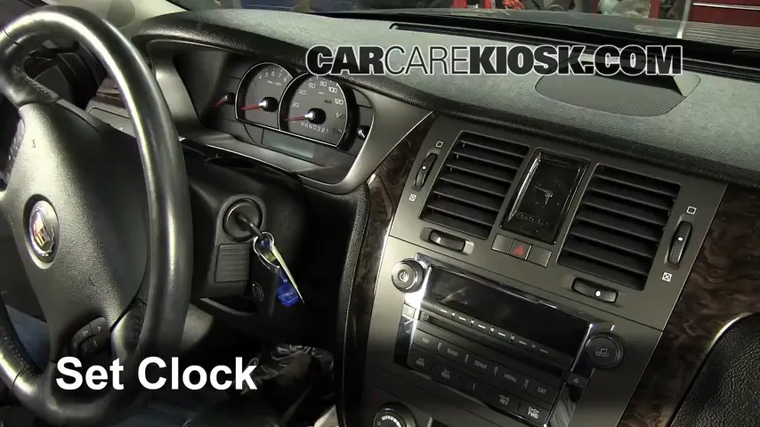2009 Cadillac DTS Platinum 4.6L V8 Clock